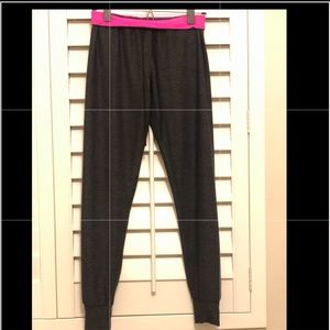 PINK Victoria’s Secret grey/hot pink yoga pant